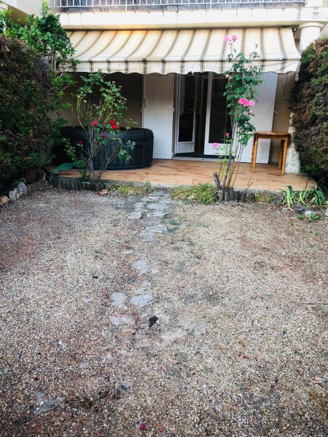 Ceres Apartment Gréoux-les-Bains Екстериор снимка